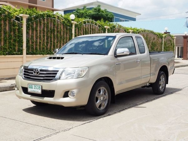 TOYOTA HILUX VIGO CHAMP SMART CAB 2.5 E  เกียร์MANUAL สภาพนางฟ้า